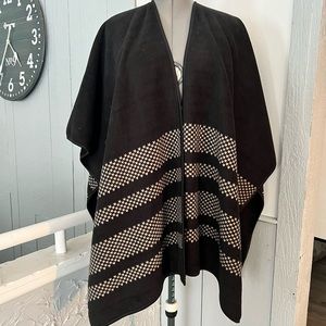 Ike Behar Black Fleece Poncho